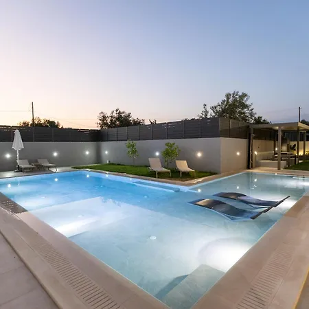 Infinity Lefkas Vilă